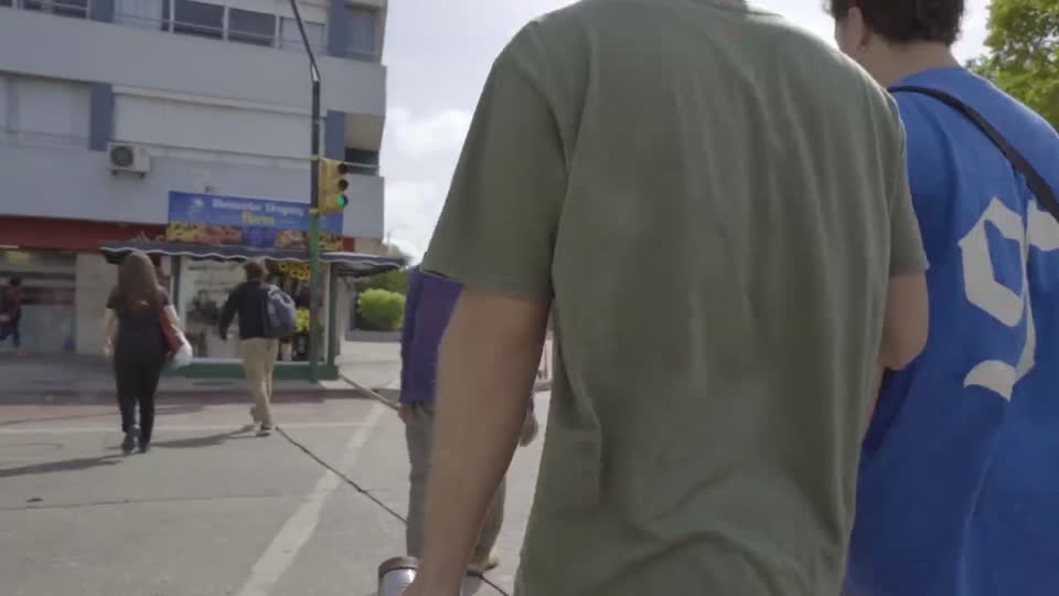 Cruce urbano de alta circulación